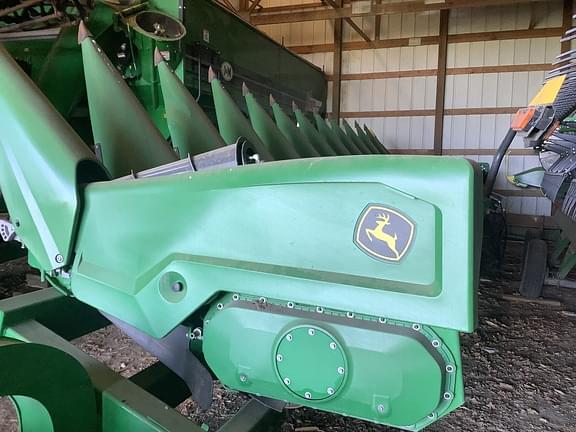 Image of John Deere C12R equipment image 2