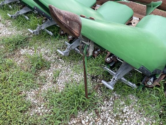Image of John Deere C12R equipment image 4