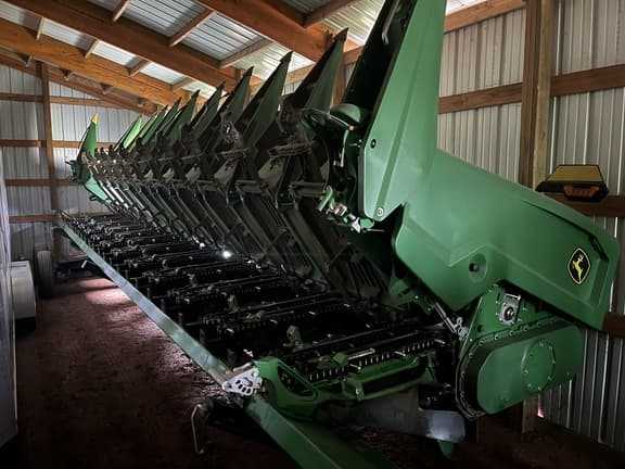 Image of John Deere C12R equipment image 1