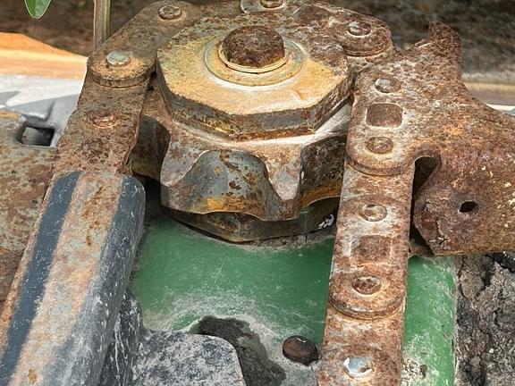 Image of John Deere C12R equipment image 4