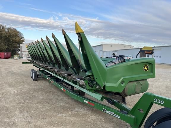 Image of John Deere C12R Primary image