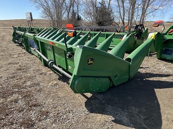 Image of John Deere C12R equipment image 1