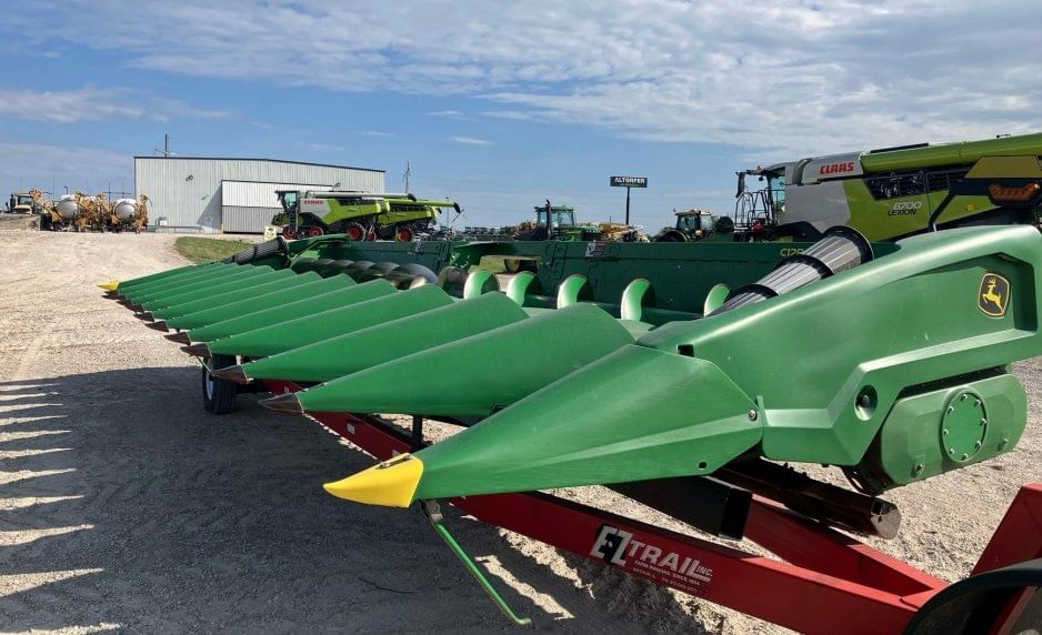 2021 John Deere C12R Equipment Image0