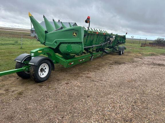 Image of John Deere C12R equipment image 2