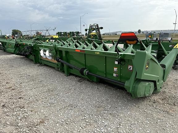 Image of John Deere C12R equipment image 4