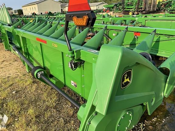 Image of John Deere C12R equipment image 1
