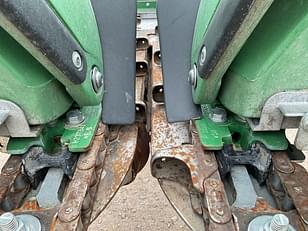 Main image John Deere C12R 24