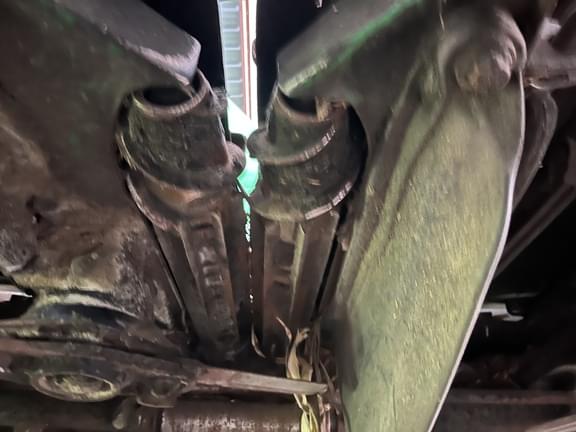 Image of John Deere C12R equipment image 4