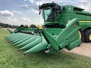 Main image John Deere C12R 1