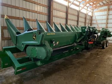Main image John Deere C16F