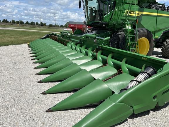 Image of John Deere C16F Primary image