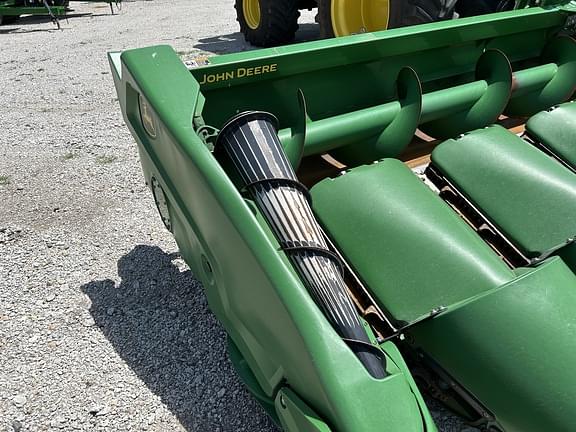 Image of John Deere C16F equipment image 1