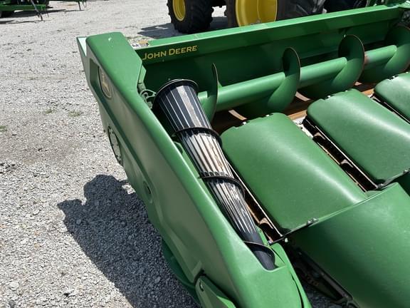 Image of John Deere C16F equipment image 2