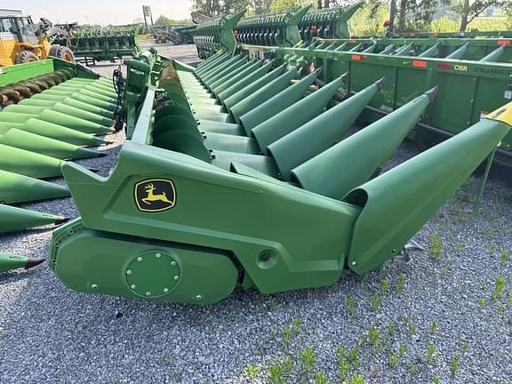 Image of John Deere C16F equipment image 1