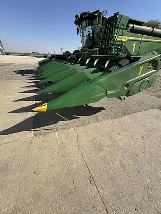 Image of John Deere C16F equipment image 1