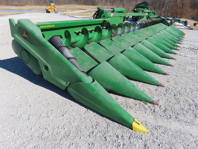 Image of John Deere C16F equipment image 1