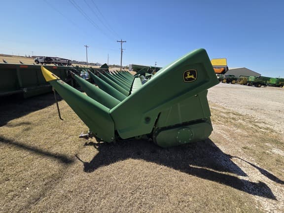 Image of John Deere C16R equipment image 2