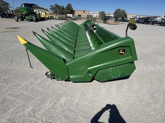 Image of John Deere C16R equipment image 1