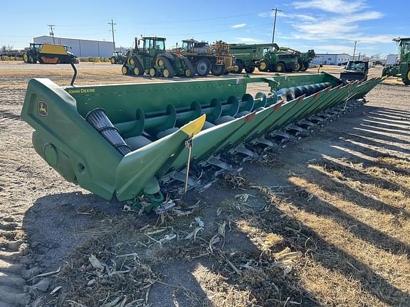 Image of John Deere C16R equipment image 1