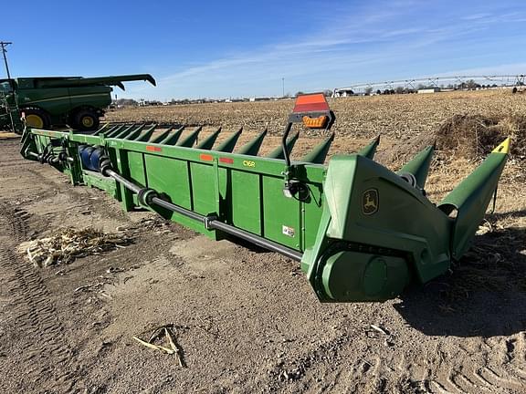 Image of John Deere C16R equipment image 2