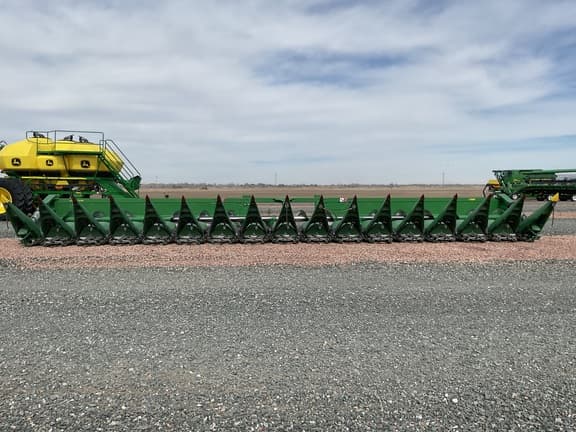 Image of John Deere C16R equipment image 4