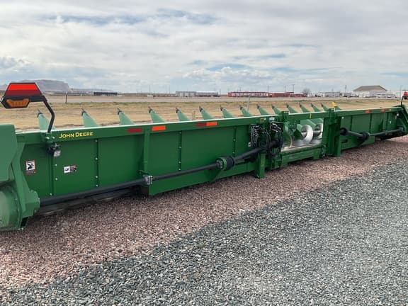 Image of John Deere C16R equipment image 3