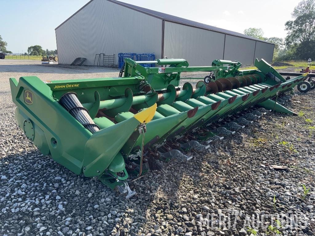 2021 John Deere C18F Equipment Image0