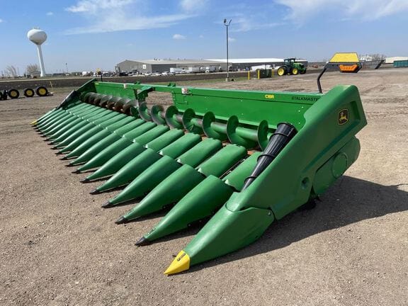 2021 John Deere C18R Equipment Image0