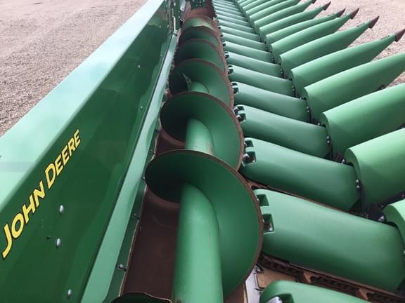 Image of John Deere C18R equipment image 2