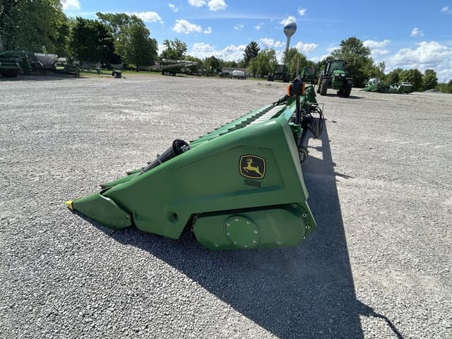 Image of John Deere C18R equipment image 4