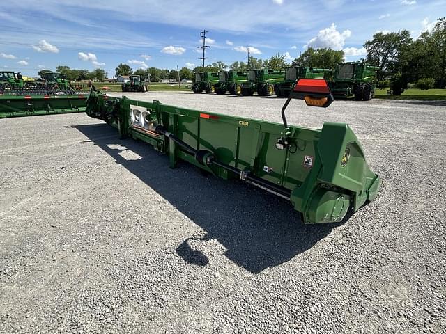 Image of John Deere C18R equipment image 3