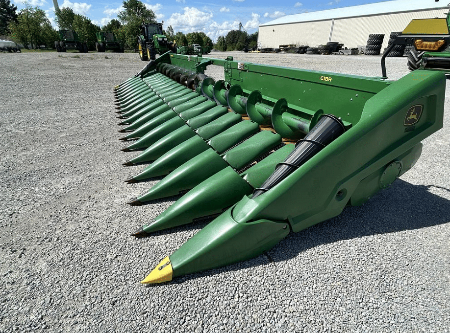 Image of John Deere C18R Primary image