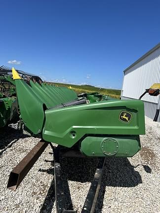 Image of John Deere C18R equipment image 1