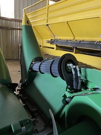 Image of John Deere C18R equipment image 2