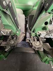 Main image John Deere C18R 17