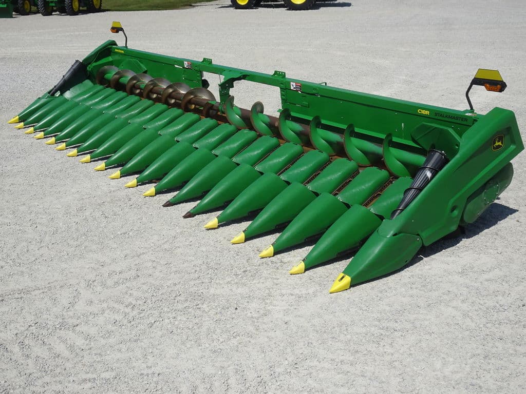 Image of John Deere C18R Primary image