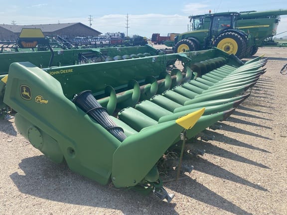 Main image John Deere C18R
