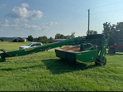 Image of John Deere C350 equipment image 3