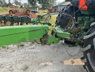 Image of John Deere C400 equipment image 2