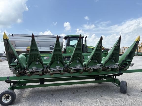 Image of John Deere C6R equipment image 2