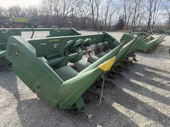 2021 John Deere C6R Equipment Image0