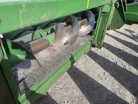 Image of John Deere C6R equipment image 2