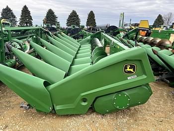 2021 John Deere C8R Equipment Image0