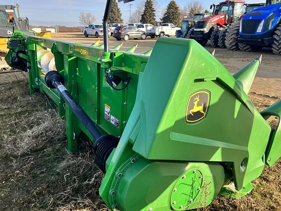 Image of John Deere C8R equipment image 3