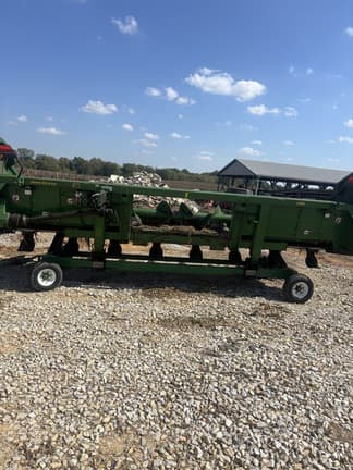 Image of John Deere C8R equipment image 2