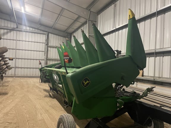 2021 John Deere C8R Equipment Image0