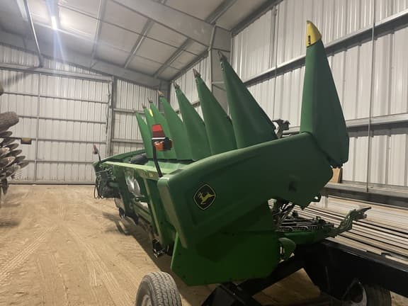 Image of John Deere C8R Primary image