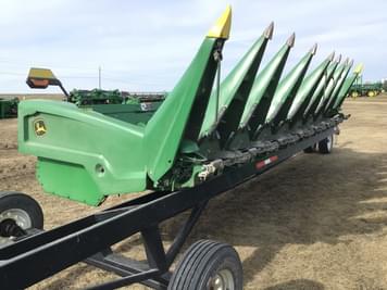 Main image John Deere C8R