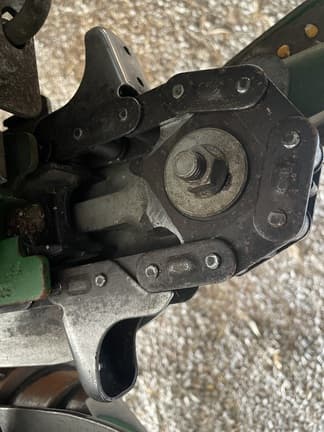 Image of John Deere C8R equipment image 3