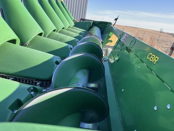 Image of John Deere C8R equipment image 3